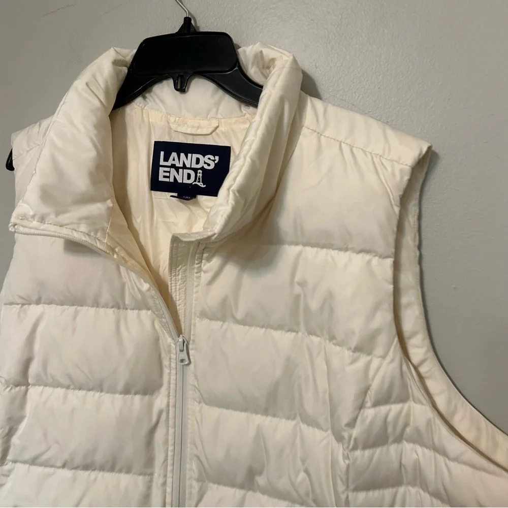 Lands End Women’s Puffer Vest Women’s 3X Plus Ivory Warm Zip Outdoors Sleeveless